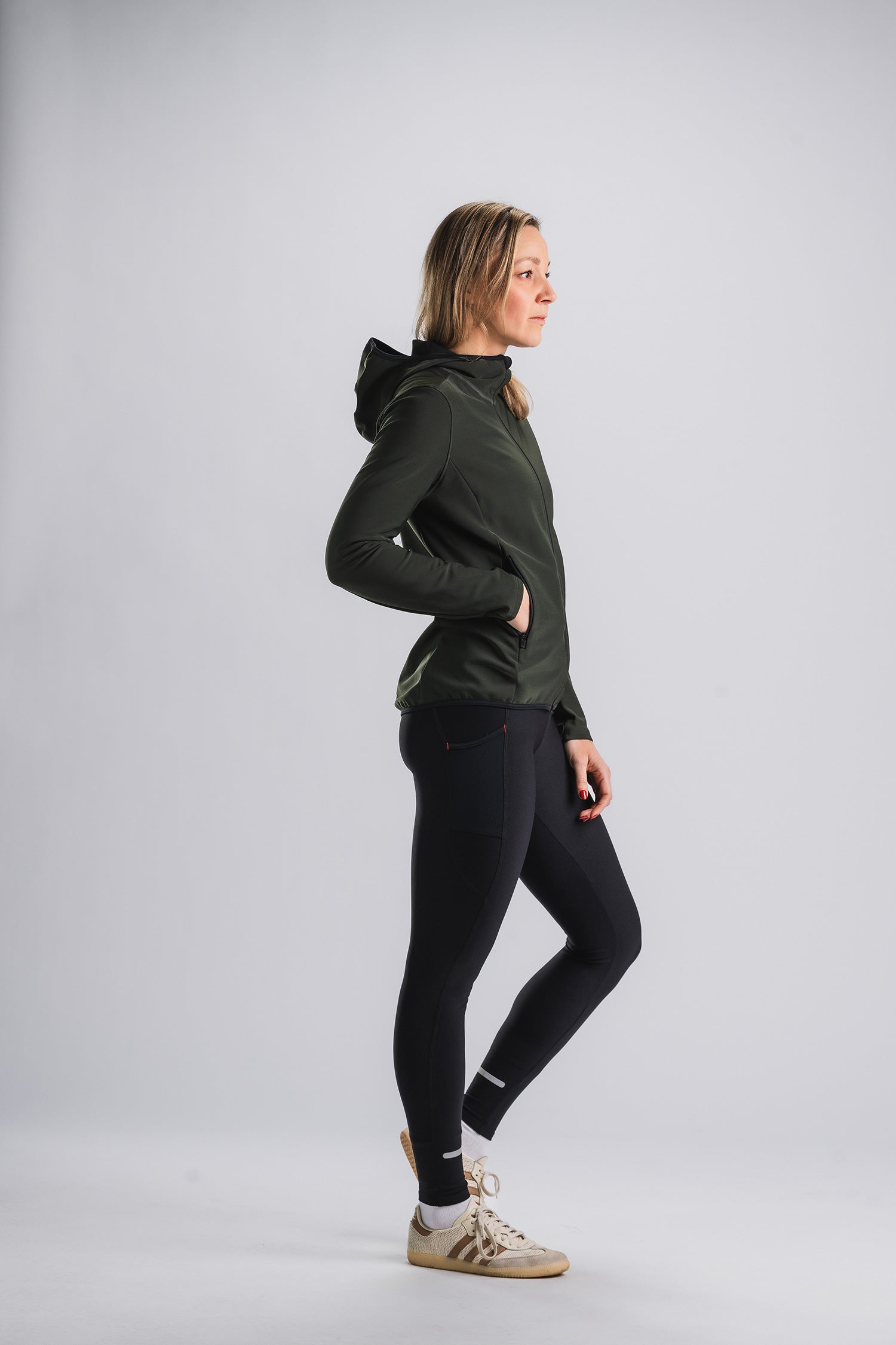10825693